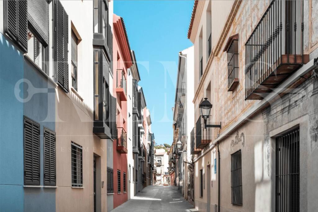 Adorable Flat With Private Parking In The Center By Rems Apartment Malaga Exterior photo